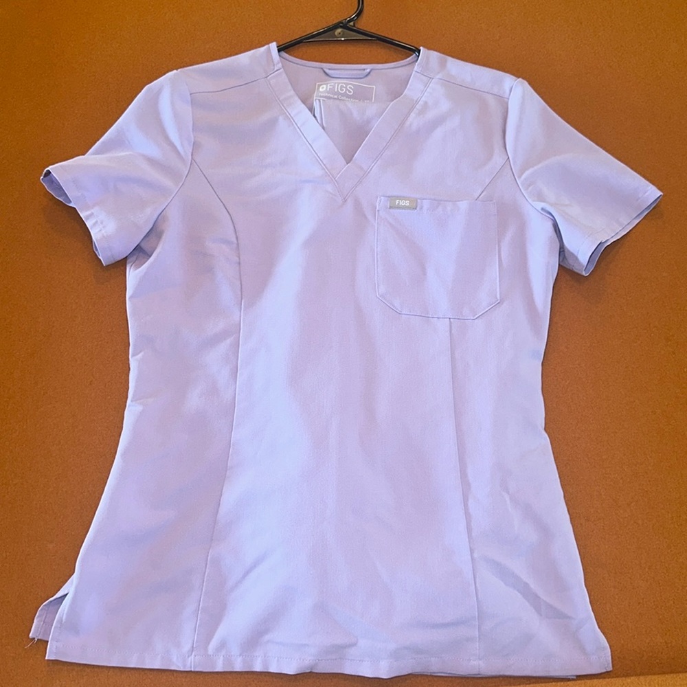 FIGS LAVENDER DEW SCRUB SET!